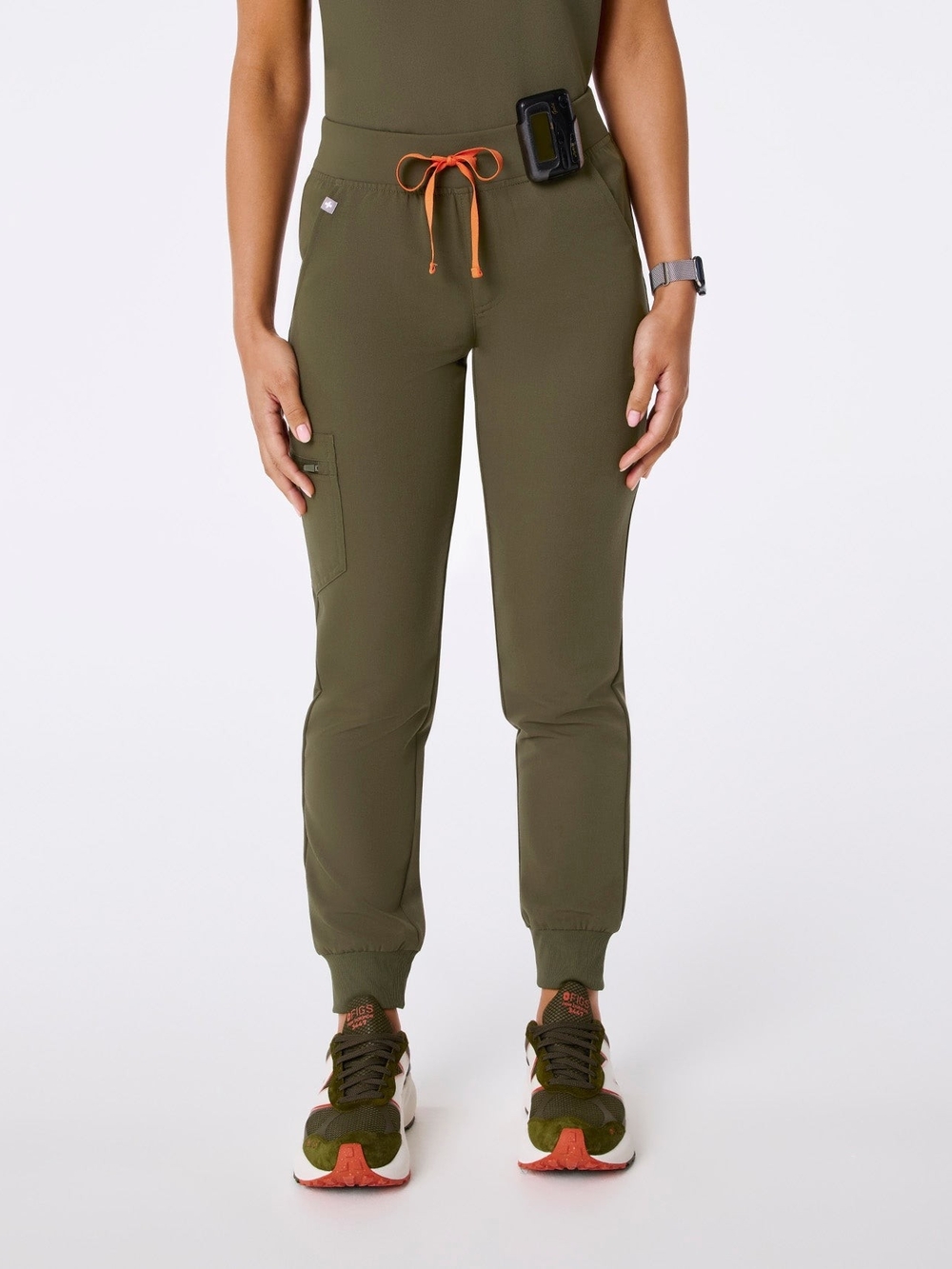 BNWT Figs Dark Olive Zamora Jogger Scrub Pants Regular Length Size Small